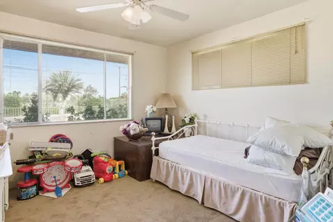 Bedroom - 41441 Yucca Ln, Bermuda Dunes, CA 92203 photo 2 of 4