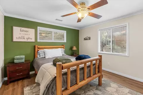 Bedroom - 43546 Bow Canyon Rd, Big Bear Lake, CA 92315 photo 4 of 9