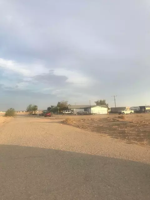 2034 Jefferson Ave, Thermal, CA 92274 photo 6
