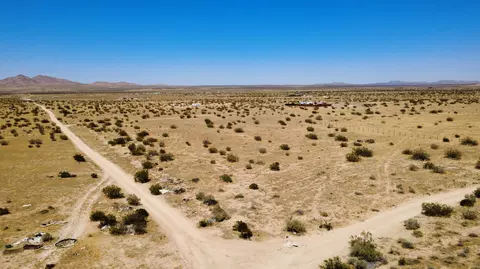 185 E Ave P, Palmdale, CA 93550