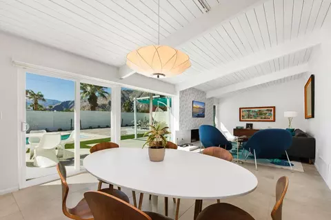 411 E Racquet Club Rd, Palm Springs, CA 92262