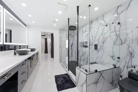 Bath - 84108 Caviano Dr, Indio, CA 92203 photo 4 of 6