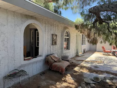 Exterior - 49027 Hibiscus Dr, Morongo Valley, CA 92256 photo 7 of 10