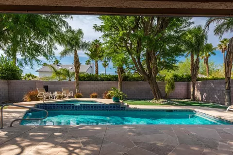 68405 Tortuga Rd, Cathedral City, CA 92234