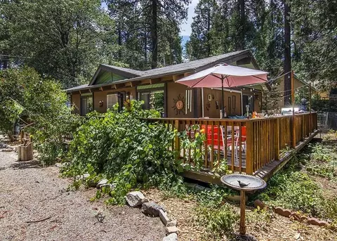 52845 Pine Cove Rd, Idyllwild, CA 92549