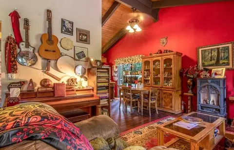 Living - 52845 Pine Cove Rd, Idyllwild, CA 92549 photo 1 of 1
