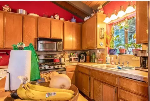 Kitchen - 52845 Pine Cove Rd, Idyllwild, CA 92549 photo 1 of 1