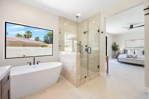 Bath - 79150 Buff Bay Ct, Bermuda Dunes, CA 92203 photo 3 of 7