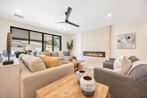 Living - 79150 Buff Bay Ct, Bermuda Dunes, CA 92203 photo 2 of 5