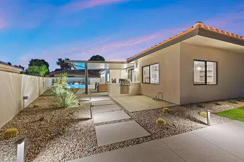 Exterior - 79150 Buff Bay Ct, Bermuda Dunes, CA 92203 photo 4 of 11