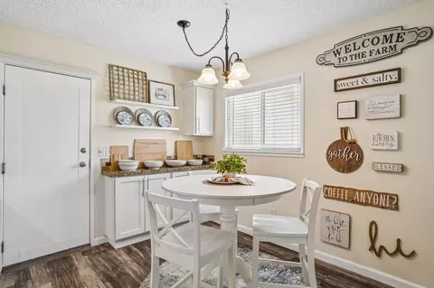 Dining - 82750 Boston Ct, Indio, CA 92201 photo 5 of 5