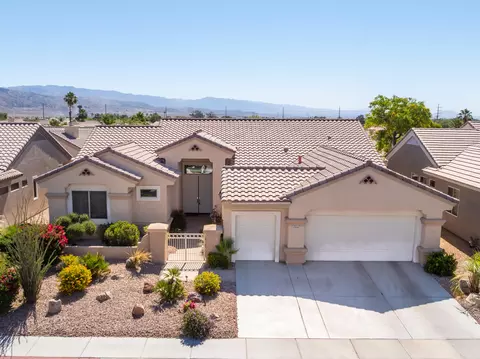 37616 Pineknoll Ave, Palm Desert, CA 92211