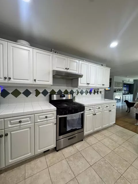 Kitchen - 82047 Highland Dr, Indio, CA 92203 photo 2 of 3
