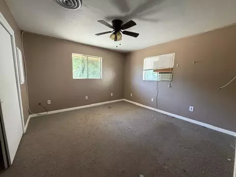 Bedroom - 10934 Knobb Ave, Morongo Valley, CA 92256 photo 2 of 2