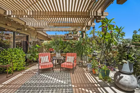 41644 Woodhaven Dr E, Palm Desert, CA 92211