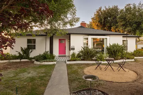 435 Cambridge Dr, Burbank, CA 91504