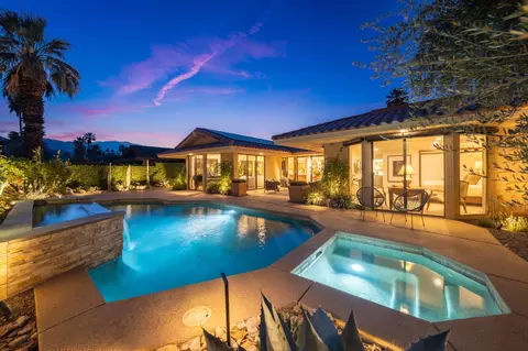 19 Mcgill Dr, Rancho Mirage, CA 92270