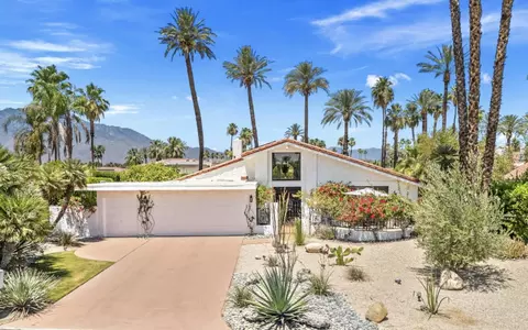 4 Lincoln Pl, Rancho Mirage, CA 92270