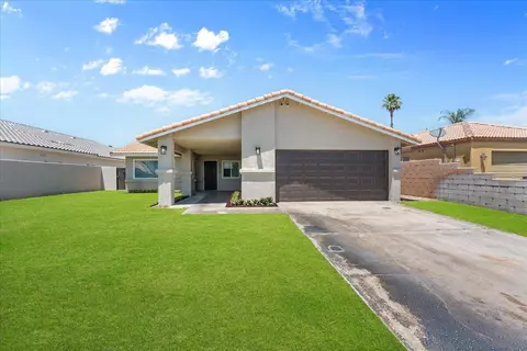 68270 Hermosillo Rd, Cathedral City, CA 92234