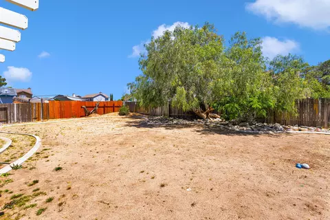 Exterior - 15159 Park Way, Adelanto, CA 92301 photo 6 of 12