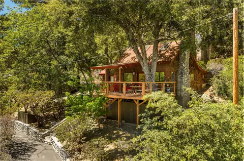 24945 Marion Ridge Dr, Idyllwild, CA 92549