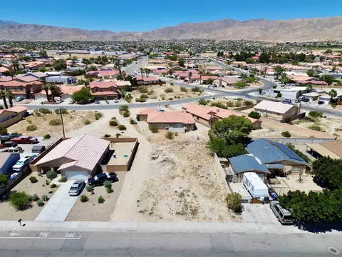66690 Two Bunch Palms Trl, Desert Hot Springs, CA 92240
