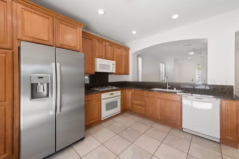 Kitchen - 41480 Via Arleta, Indio, CA 92203 photo 3 of 3