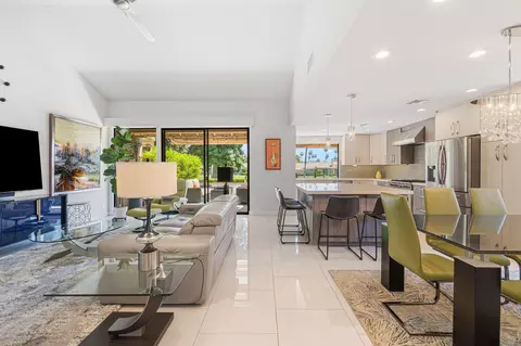 292 Tolosa Cir, Palm Desert, CA 92260