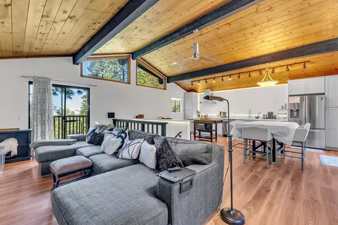 Living - 25595 Glen Rd, Idyllwild, CA 92549 photo 2 of 5