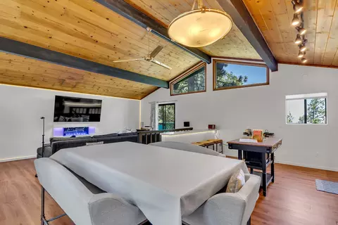 Dining - 25595 Glen Rd, Idyllwild, CA 92549 photo 3 of 4