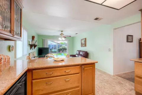 Kitchen - 218 Saguaro Pl, Oceanside, CA 92057 photo 5 of 5
