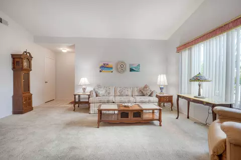 Living - 218 Saguaro Pl, Oceanside, CA 92057 photo 2 of 7