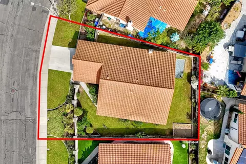 View/Area - 218 Saguaro Pl, Oceanside, CA 92057 photo 4 of 5