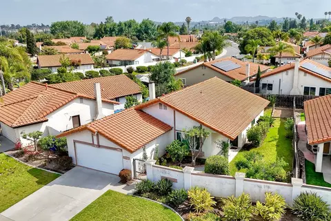 218 Saguaro Pl, Oceanside, CA 92057