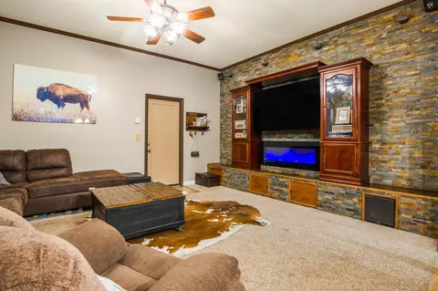 Living - 1850 Silver Spur Dr, Imperial, CA 92251 photo 1 of 2