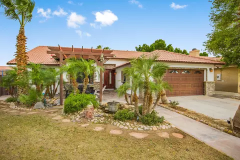 Exterior - 1850 Silver Spur Dr, Imperial, CA 92251 photo 2 of 15