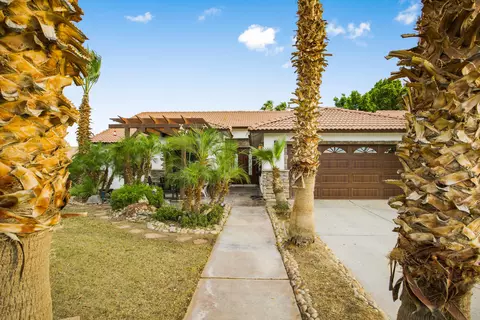 Exterior - 1850 Silver Spur Dr, Imperial, CA 92251 photo 3 of 15