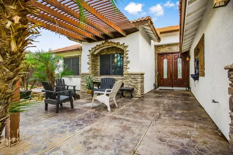 Exterior - 1850 Silver Spur Dr, Imperial, CA 92251 photo 9 of 15