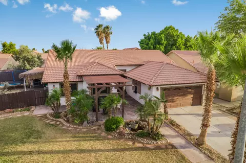Exterior - 1850 Silver Spur Dr, Imperial, CA 92251 photo 5 of 15
