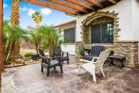 Exterior - 1850 Silver Spur Dr, Imperial, CA 92251 photo 8 of 15