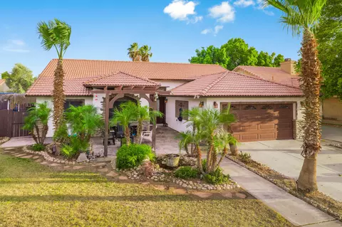 Exterior - 1850 Silver Spur Dr, Imperial, CA 92251 photo 4 of 15