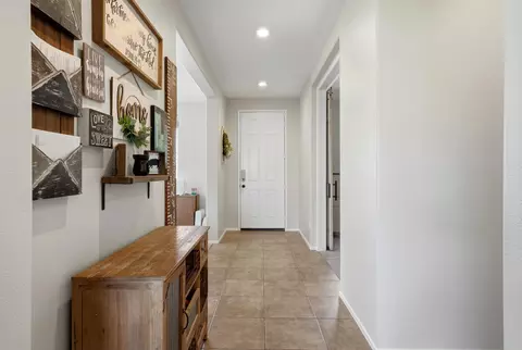 Entry Way - 80059 Peak Forest Dr, Indio, CA 92203 photo 2 of 2