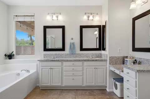 Bath - 80059 Peak Forest Dr, Indio, CA 92203 photo 3 of 4