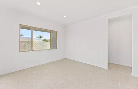 Bedroom - 39-660 Everglades Dr, Indio, CA 92203 photo 1 of 5
