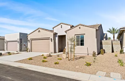 39-820 Everglades Dr, Indio, CA 92203