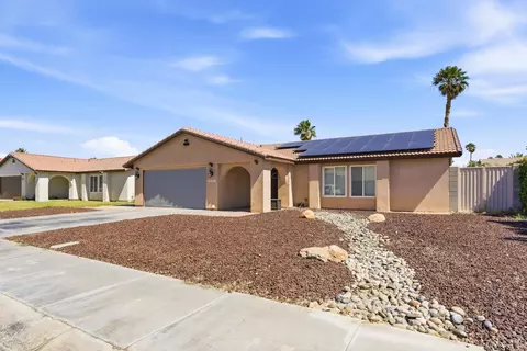 67220 Quijo Rd, Cathedral City, CA 92234