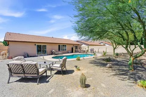 67220 Quijo Rd, Cathedral City, CA 92234