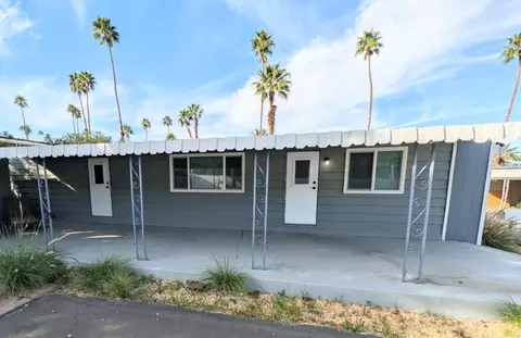 19 Lazy B Dr, Palm Desert, CA 92260