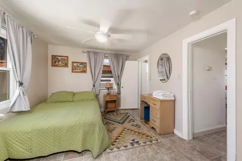 Bedroom - 61815 Alta Vista Dr, Joshua Tree, CA 92252 photo 4 of 4
