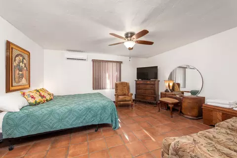Bedroom - 61815 Alta Vista Dr, Joshua Tree, CA 92252 photo 1 of 4